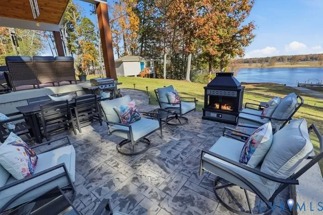 $1,295,000 | 20344 Highbank Lane, Charles City, VA 23030