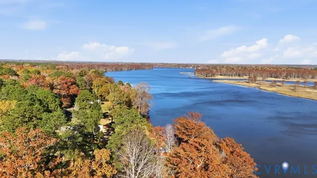 $1,295,000 | 20344 Highbank Lane, Charles City, VA 23030