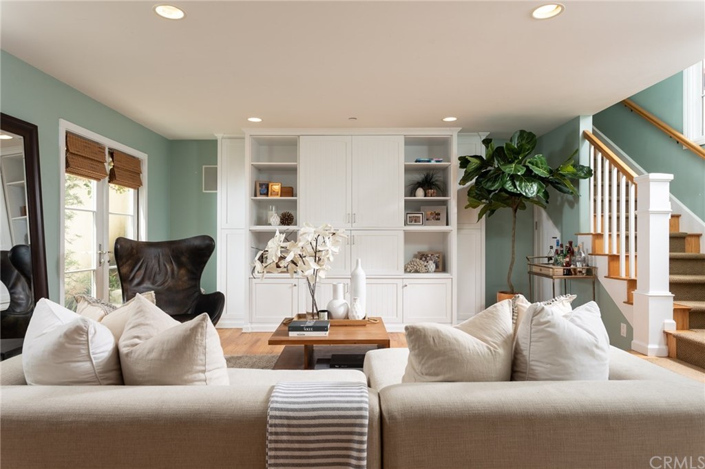 107 High Drive Laguna Beach, CA 92651 - Photo 3 of 35 a living room with furniture potted plant and a window