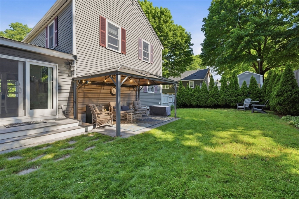 11 Friend Street Beverly, MA 01915 - Photo 17 of 37