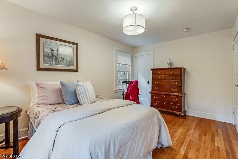 35 Woodland Road Short Hills, NJ 07078 - Photo 27 of 50