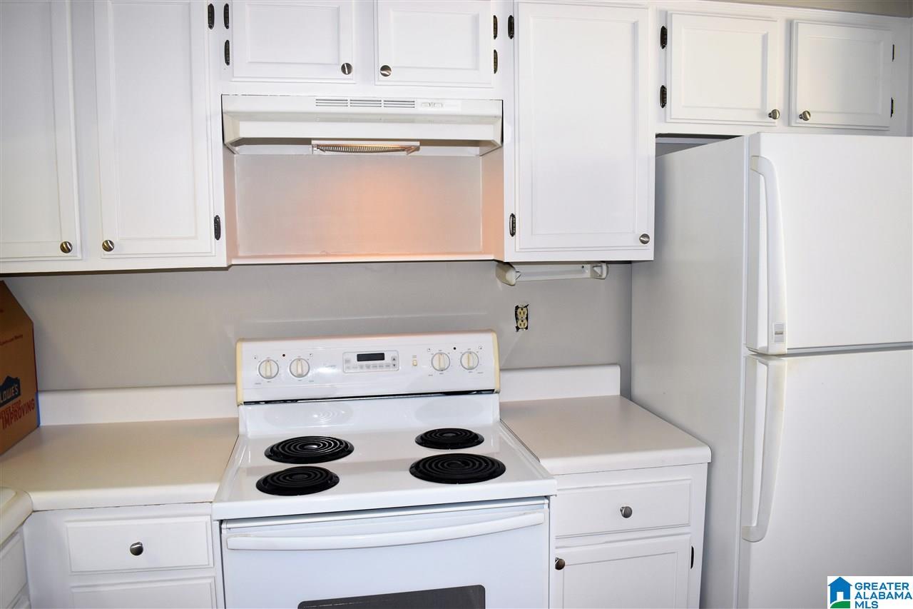 3806 Windhover, Unit 3 Birmingham, AL 35216 - Photo 10 of 28