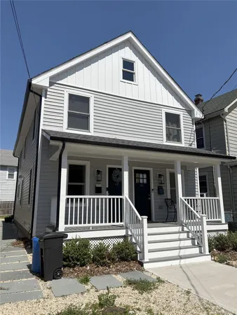 $3,300 | 46 Maxwell Avenue, Oyster Bay, NY 11771