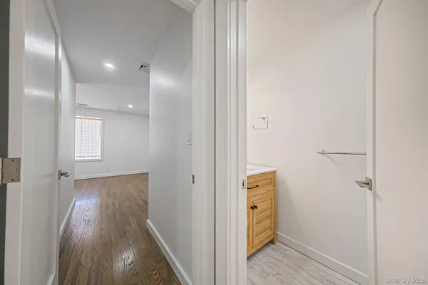 $3,300 | 46 Maxwell Avenue, Oyster Bay, NY 11771