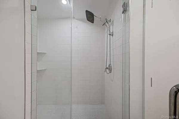 $3,300 | 46 Maxwell Avenue, Oyster Bay, NY 11771