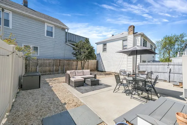 $3,300 | 46 Maxwell Avenue, Oyster Bay, NY 11771