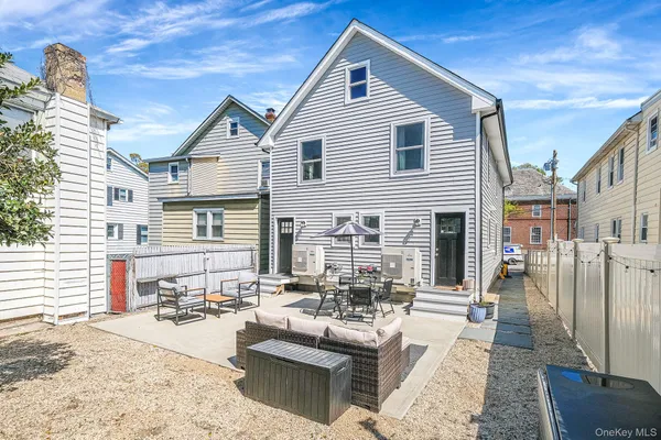 $3,300 | 46 Maxwell Avenue, Oyster Bay, NY 11771