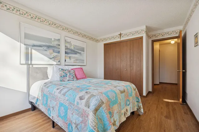 $220,000 | 7573 Wedgewood Way North, Maple Grove, MN 55311