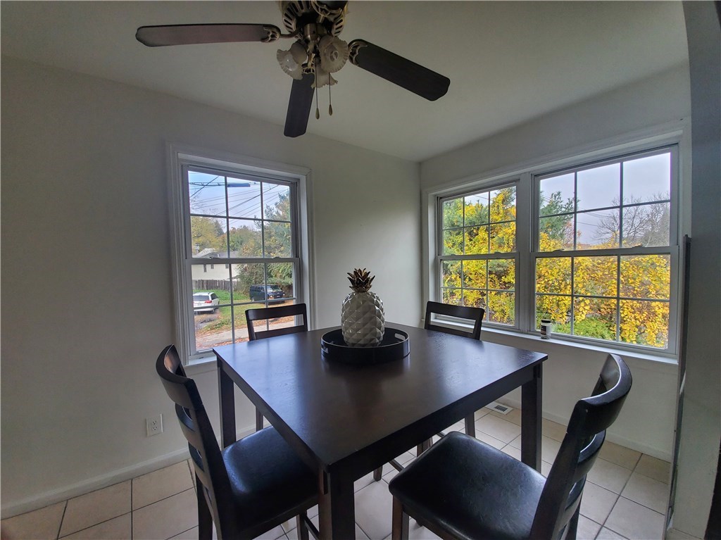 49 Springfield Street Providence, RI 02909 - Photo 5 of 18 Gallery Image 5