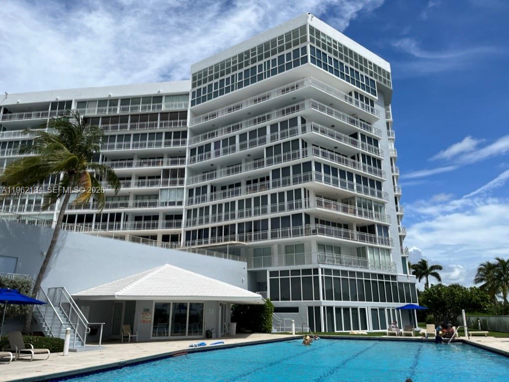 600 Grapetree Drive, Unit 3DS Key Biscayne, FL 33149 - Photo 28 of 30 with Party and Picnic Areas