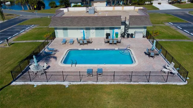 $299,000 | 6575 Green Valley Drive, Seminole, FL 33777