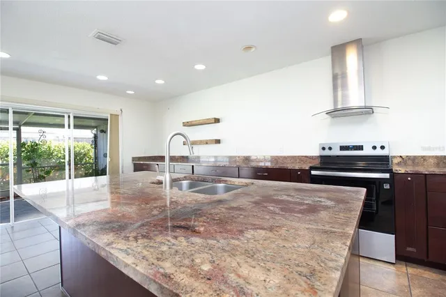 $299,000 | 6575 Green Valley Drive, Seminole, FL 33777