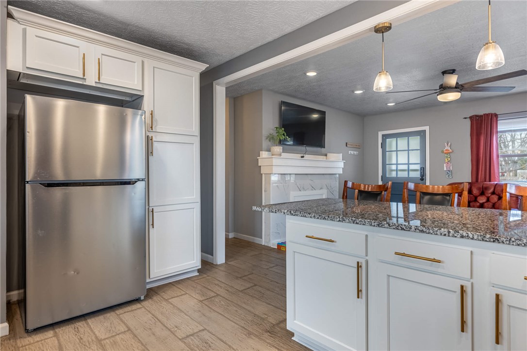 436 Marjorie Avenue Riverside, OH 45404 - Photo 11 of 34 This kitchen blends seamlessly into the living space, perfect for modern living and entertaining.