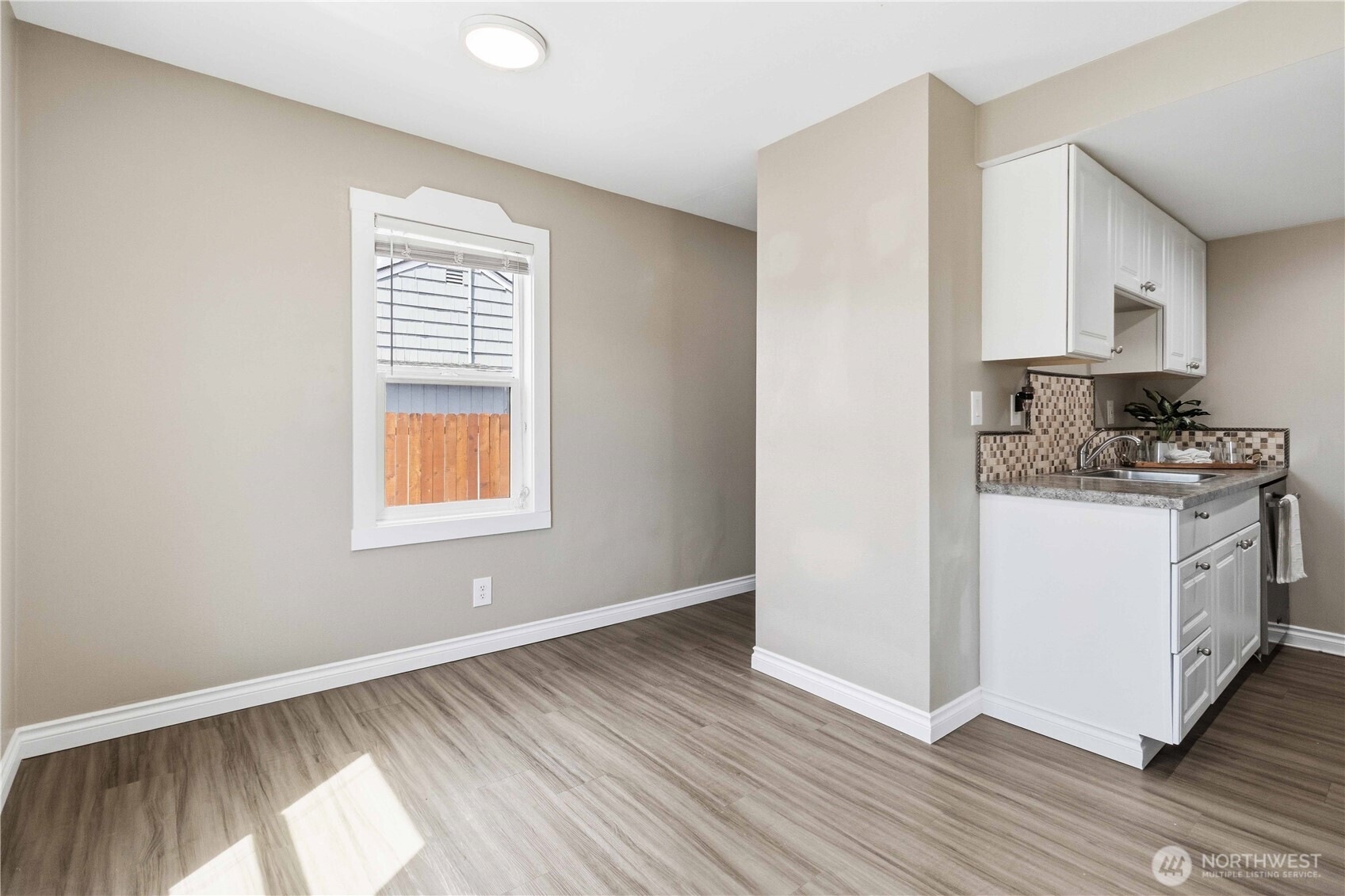 810 30th Avenue Longview, WA 98632 - Photo 15 of 31