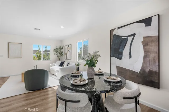 $1,390,000 | 5429 West 76th Street, Los Angeles, CA 90045