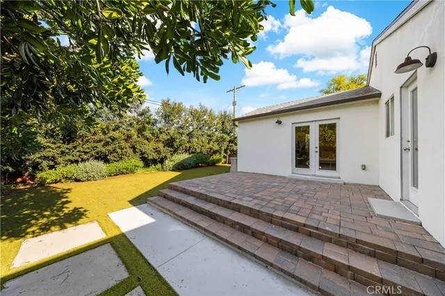 $1,390,000 | 5429 West 76th Street, Los Angeles, CA 90045