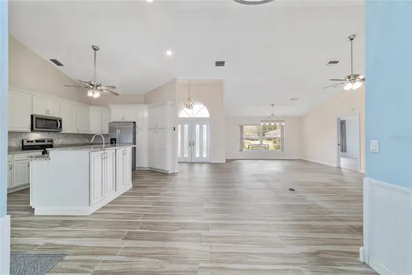 $1,900 | 14 Southeast 62nd Terrace, Ocala, FL 34472