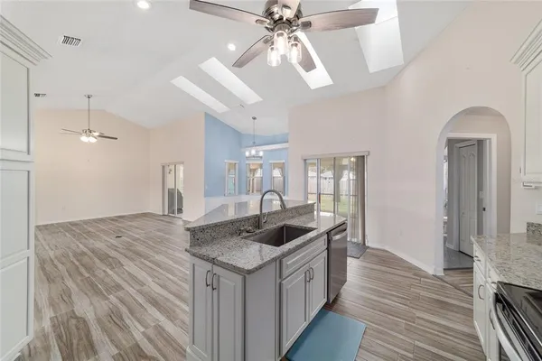 $1,900 | 14 Southeast 62nd Terrace, Ocala, FL 34472