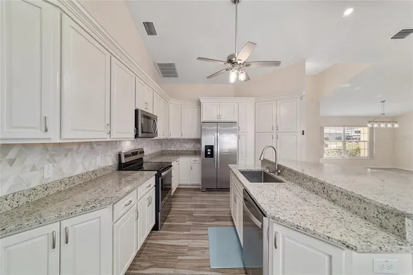 $1,900 | 14 Southeast 62nd Terrace, Ocala, FL 34472