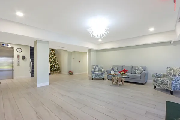 $5,500 | 145 South Ocean Avenue, Unit 808, Palm Beach Shores, FL 33404