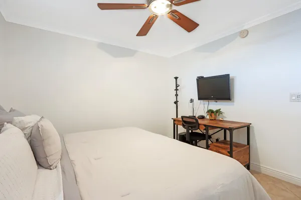 $5,500 | 145 South Ocean Avenue, Unit 808, Palm Beach Shores, FL 33404