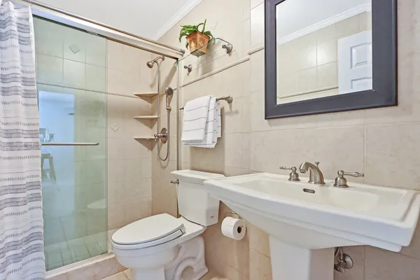 $5,500 | 145 South Ocean Avenue, Unit 808, Palm Beach Shores, FL 33404