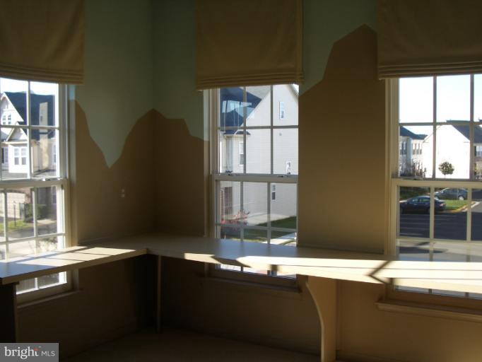 9199 Ribbon Falls Loop Bristow, VA 20136 - Photo 2 of 22 Bedroom