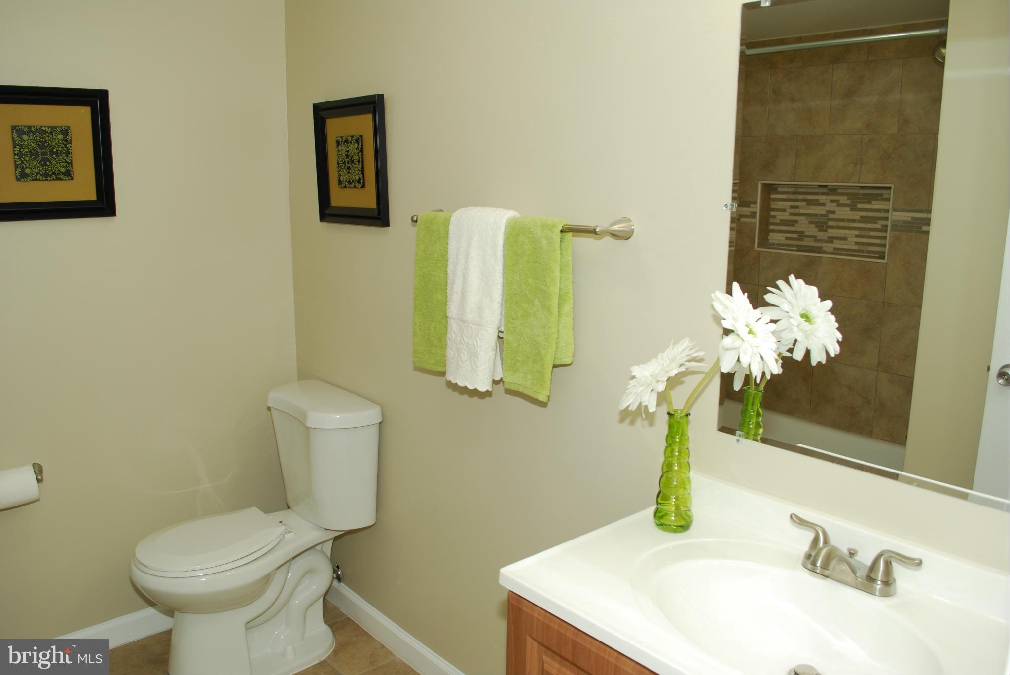 7208 Riverdale Road Lanham, MD 20706 - Photo 15 of 28 Bath