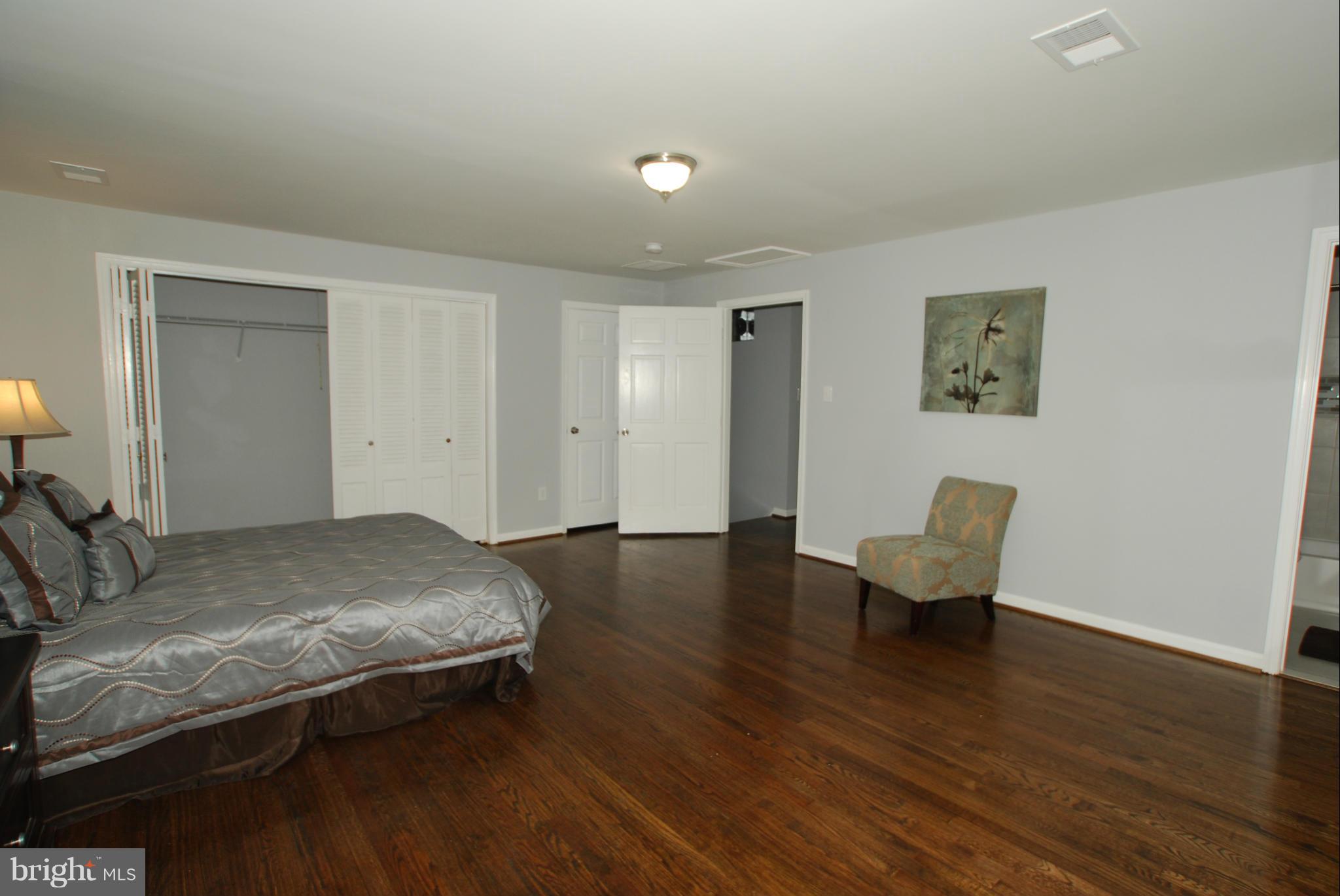 7208 Riverdale Road Lanham, MD 20706 - Photo 6 of 28 Bedroom (Master)
