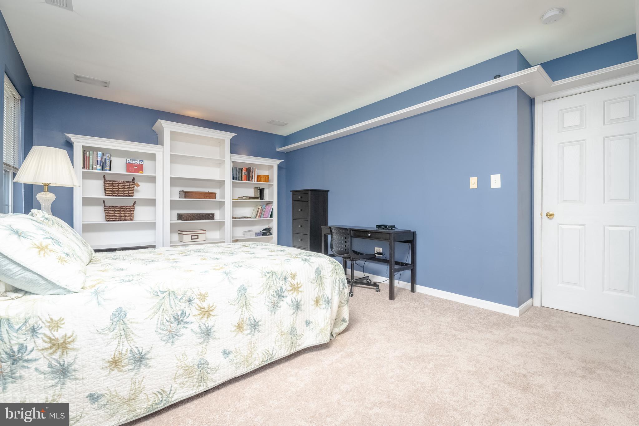 7 Camrose Court Rosedale, MD 21237 - Photo 31 of 59 Custom Bookshelving