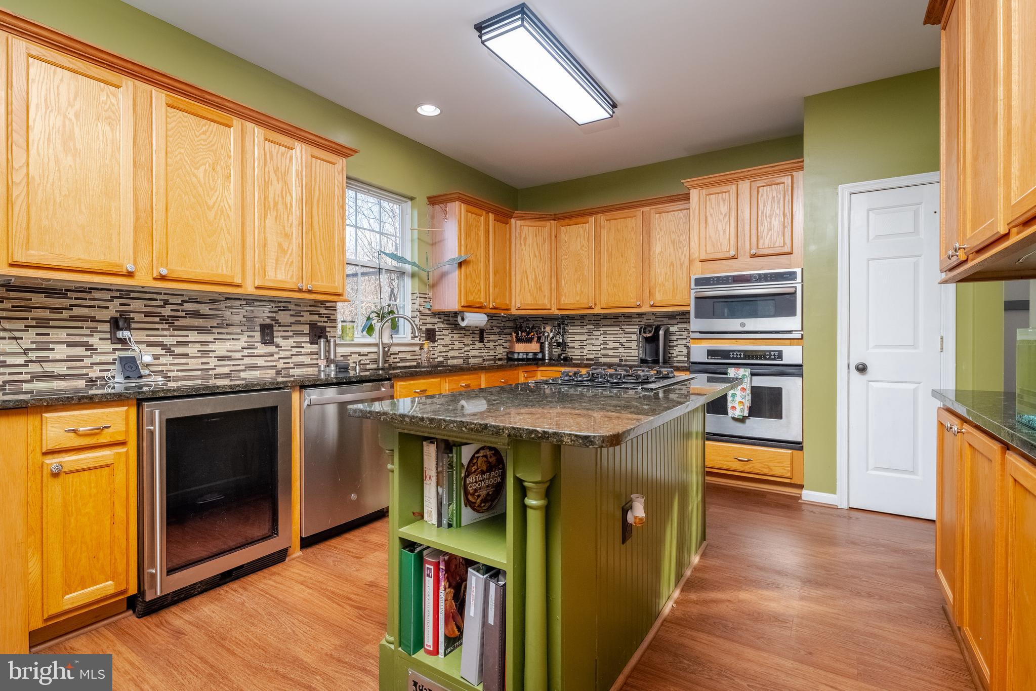 7 Camrose Court Rosedale, MD 21237 - Photo 6 of 59 Granite Countertops