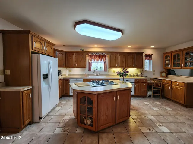 $724,900 | 5214 Highway 145, Cobleskill, NY 12043