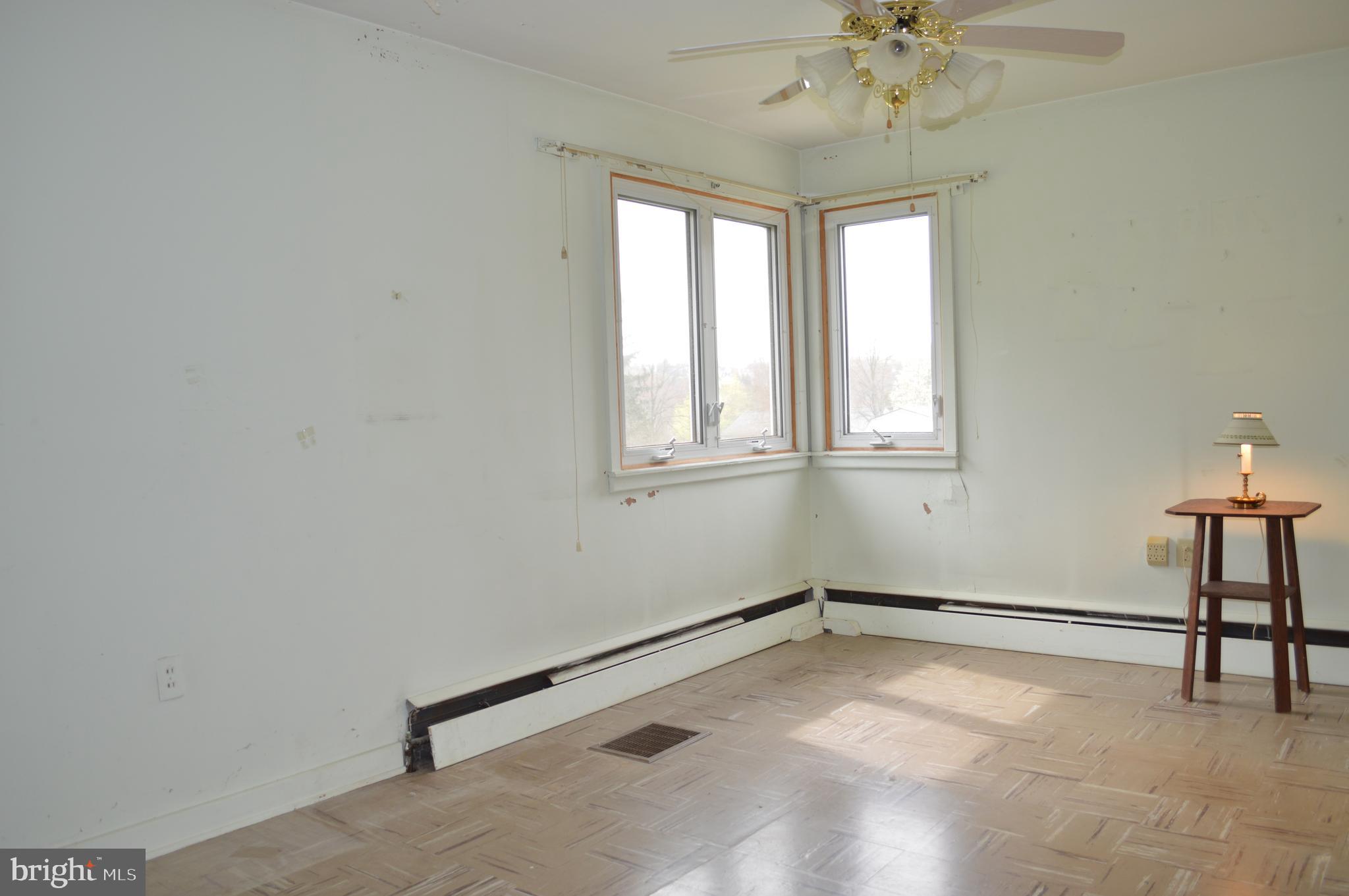 452 Uniontown Road Westminster, MD 21158 - Photo 11 of 28 Bedroom 2
