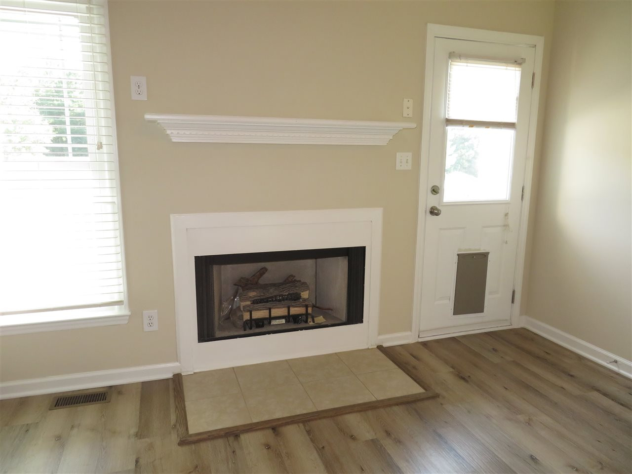 1872 Jack Road Clayton, NC 27520 - Photo 16 of 29 Fireplace