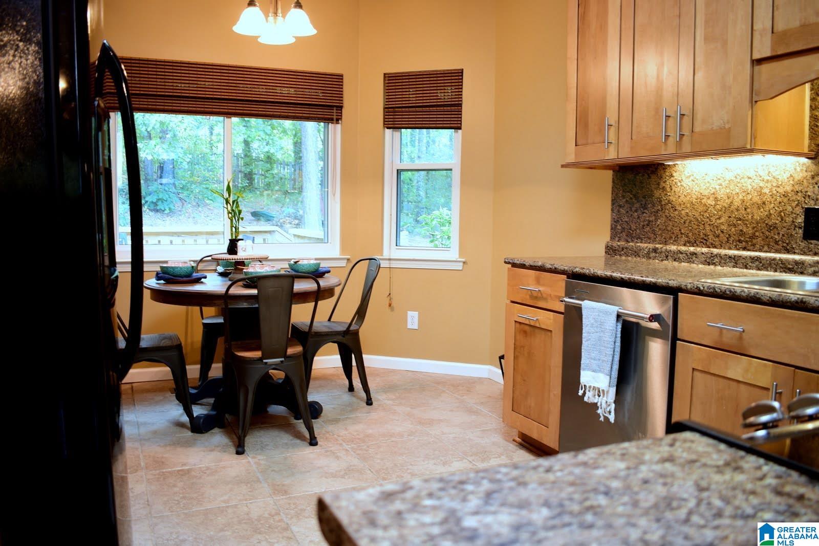 111 Grande View Circle Alabaster, AL 35114 - Photo 17 of 38