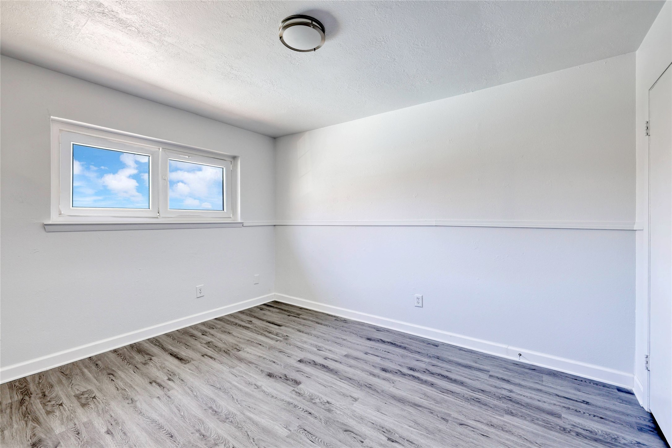 3610 Acorn Springs Lane Spring, TX 77389 - Photo 5 of 11 Bedroom 2