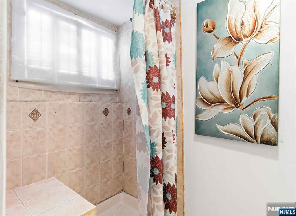 115 Spruce Street Bloomfield, NJ 07003 - Photo 15 of 17