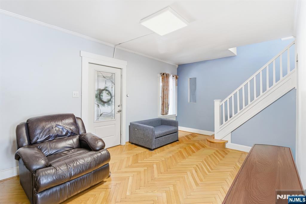 115 Spruce Street Bloomfield, NJ 07003 - Photo 4 of 17