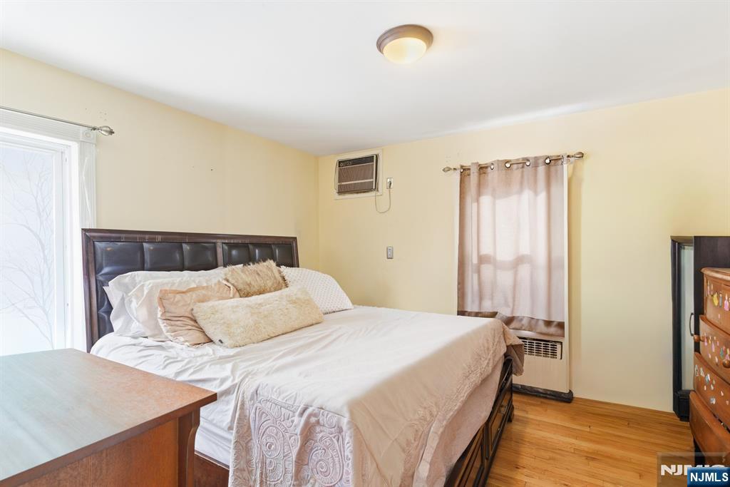 115 Spruce Street Bloomfield, NJ 07003 - Photo 8 of 17