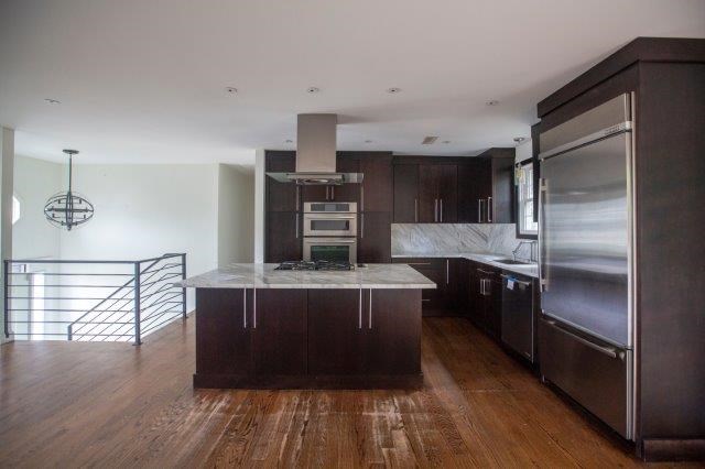 83 Whiting Street Cranston, RI 02920 - Photo 6 of 20
