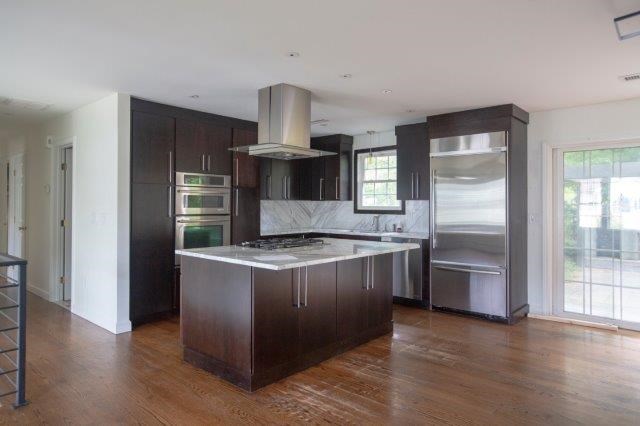 83 Whiting Street Cranston, RI 02920 - Photo 7 of 20