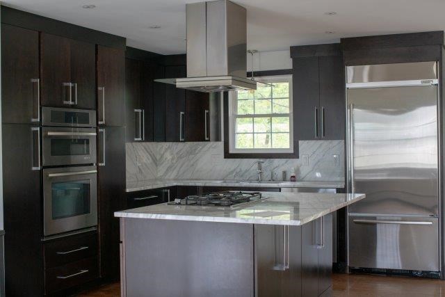 83 Whiting Street Cranston, RI 02920 - Photo 8 of 20