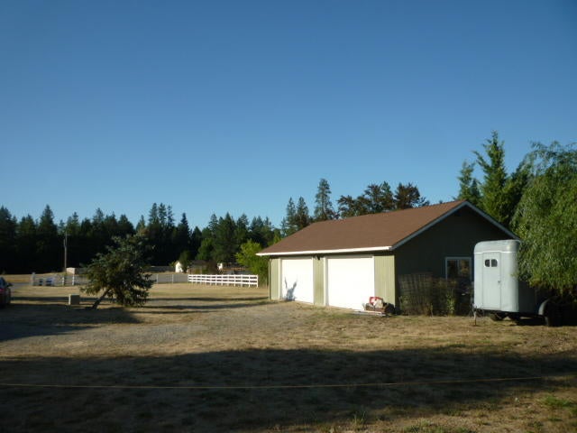 205 Latigo Ranch Road Williams, OR 97544 - Photo 44 of 50 P1150823