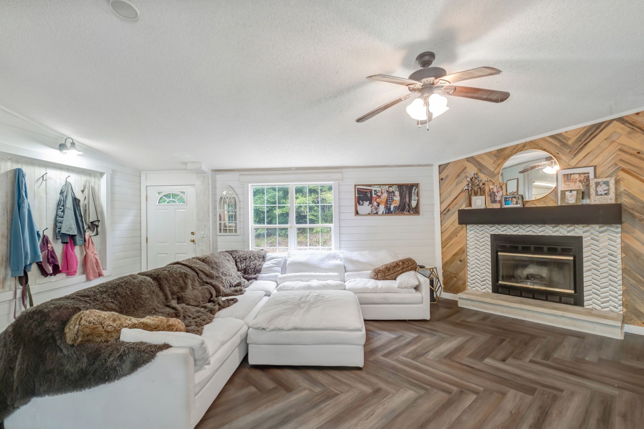 2037 Trace Creek Road Centerville, TN 37033 - Photo 6 of 28