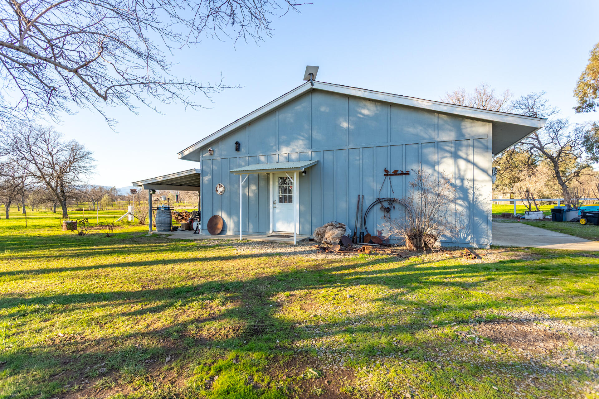 11670 Homestead Lane Redding, CA 96003 - Photo 21 of 41 IMG_8432-HDR