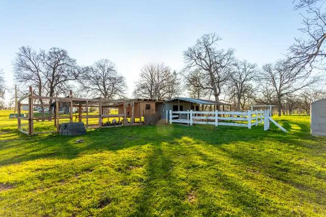 $400,000 | 11670 Homestead Lane, Redding, CA 96003