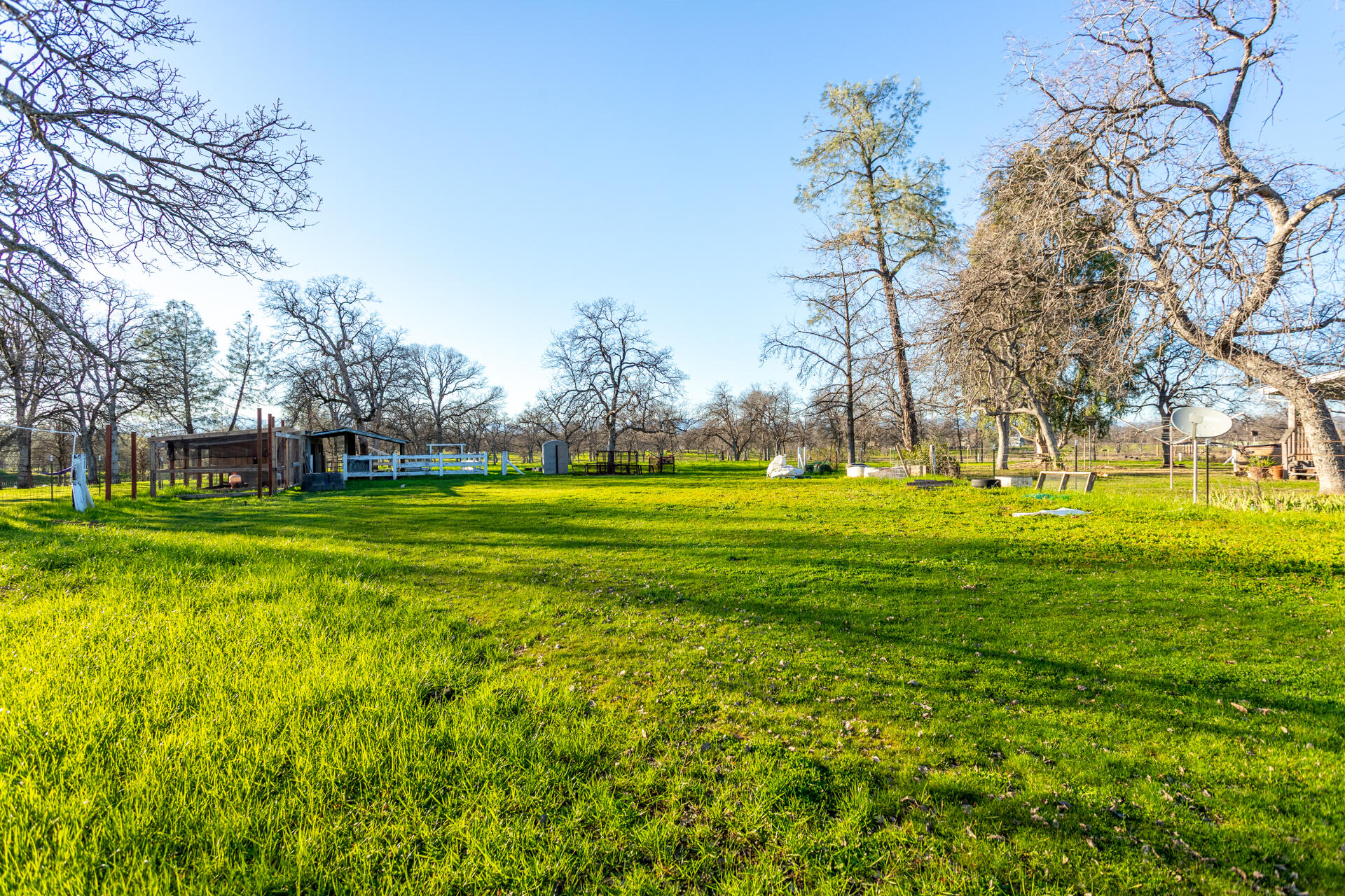 11670 Homestead Lane Redding, CA 96003 - Photo 33 of 41 IMG_8471-HDR