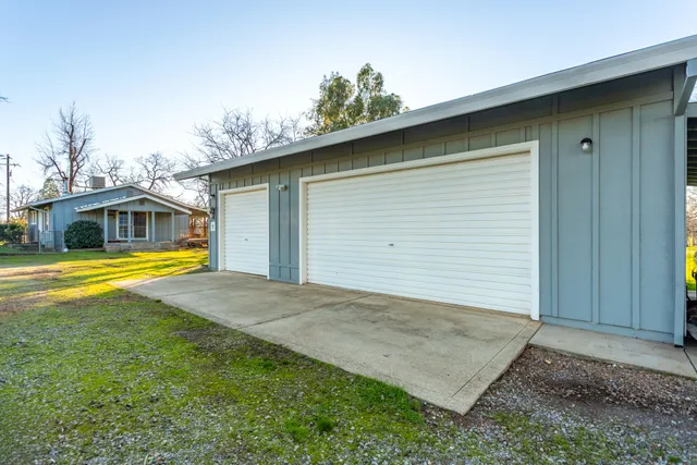 $400,000 | 11670 Homestead Lane, Redding, CA 96003