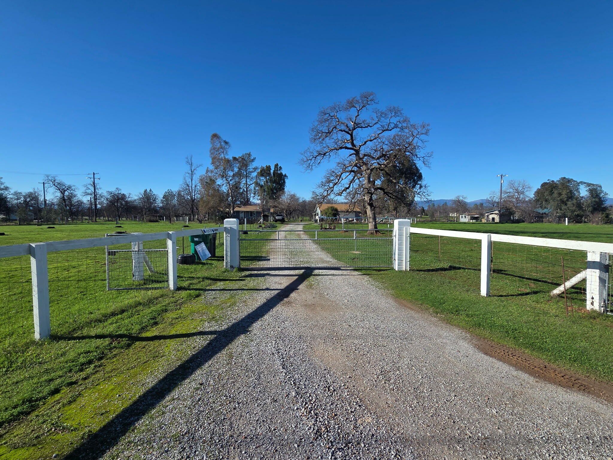 11670 Homestead Lane Redding, CA 96003 - Photo 40 of 41 1000044985