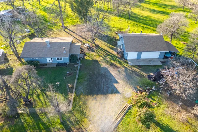 $400,000 | 11670 Homestead Lane, Redding, CA 96003